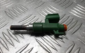 Toyota Yaris XP210 Injecteur de carburant 23250F3020