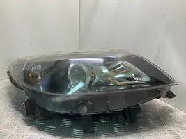 Renault Latitude (L70) Lampa przednia 