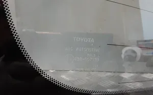 Toyota Land Cruiser (J150) Szyba karoseryjna tylna 