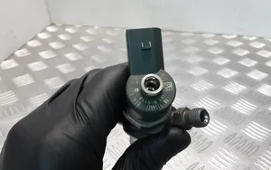 BMW 3 F30 F35 F31 Injecteur de carburant 0445110601