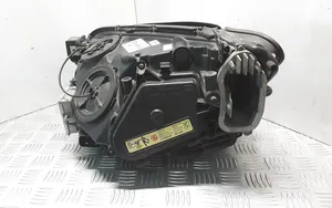 BMW 7 F01 F02 F03 F04 Lampa przednia 7182152