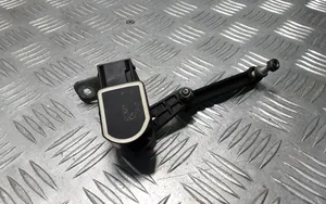 BMW 7 F01 F02 F03 F04 Sensor de altura del nivel de la suspensión neumática trasera 37146786797