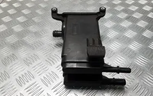 BMW 7 F01 F02 F03 F04 Serbatoio a carbone attivo per il recupero vapori carburante 7185154