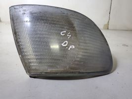 Audi A6 S6 C4 4A Priekinis posūkio žibintas 084411512RF