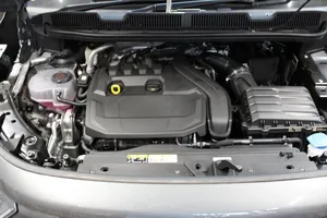 Ford Connect Pompe à carburant 5R3919051
