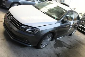 Volkswagen Jetta VI ABS-pumppu 1K1614105FC