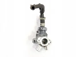 Toyota Auris E180 Pompe à eau de liquide de refroidissement 0L17AJ0718