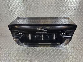 Jaguar XE Takaluukun/tavaratilan kansi 