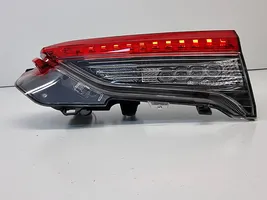 Toyota RAV 4 (XA50) Lampy tylnej klapy bagażnika 8158042092