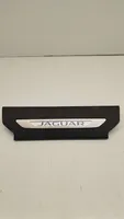 Jaguar F-Pace Listwa progowa przednia HK8313200