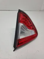 Renault Captur Lampy tylnej klapy bagażnika 265501712R