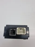 Lexus RX 450H Connettore plug in USB 8619078010