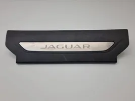 Jaguar F-Pace Garniture marche-pieds avant HK8313200AF