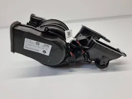 BMW 5 G30 G31 Ventola riscaldamento/ventilatore abitacolo 9315950