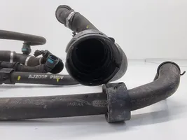 Land Rover Range Rover Sport L494 Durite de refroidissement tube 