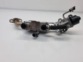 Lexus RX 450H Valvola di raffreddamento EGR 2568031050