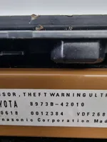 Toyota RAV 4 (XA50) Éclairage lumière plafonnier avant 8973B42010