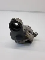 Toyota RAV 4 (XA50) Support, suspension du moteur 