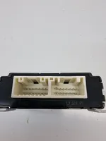 Lexus RX 450H Modulo di controllo degli specchietti retrovisori 8943048100