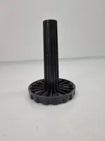 Mercedes-Benz GLE (W166 - C292) Tornillo de la rueda de repuesto A1668980114