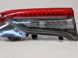 Toyota RAV 4 (XA50) Lampy tylnej klapy bagażnika 8158042092