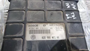 Volkswagen PASSAT B3 Centralina/modulo del motore 028906021AK