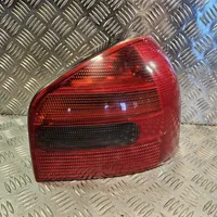 Audi A3 S3 8L Задний фонарь в кузове 