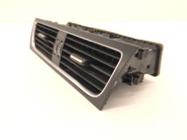 Audi A4 S4 B8 8K Centrālais gaisa ventilācijas režģis 8T2820951D