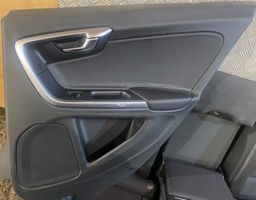 Volvo V60 Set interni 