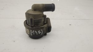 Volvo XC70 Pompe à eau de liquide de refroidissement 31332380