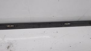 Volkswagen Touareg I Garniture de marche-pieds / jupe latérale 7L0853537C