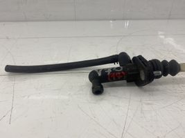 Volvo XC70 Clutch master cylinder 30656258