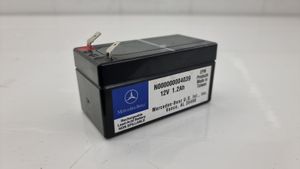 Mercedes-Benz ML W164 Batterie N000000004039