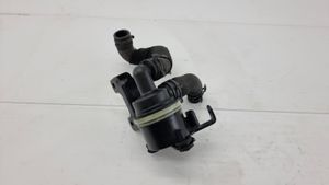 Audi A4 S4 B8 8K Pompe à eau de liquide de refroidissement 03L121093F