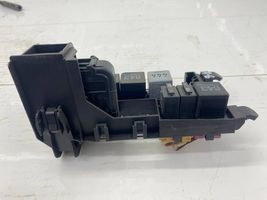 Audi Q7 4L Relay mounting block 4L1937503