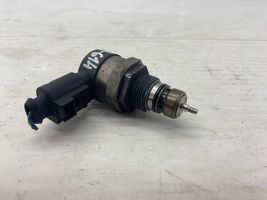 Audi Q7 4L Fuel pressure regulator 057130764F