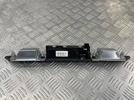 Audi Q7 4L Barra luminosa targa del portellone del bagagliaio 4L0827574A