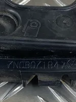 Volkswagen Sharan Uchwyt / Mocowanie zderzaka przedniego 7N0807184A