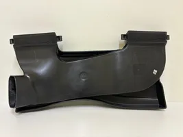 BMW 1 E82 E88 Oro paėmimo kanalo detalė (-ės) 7799371