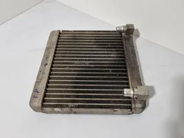 BMW 7 F01 F02 F03 F04 Dzinēja eļļas radiators 7570103