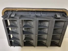 BMW 1 F20 F21 Ventilācijas režģis 9201647