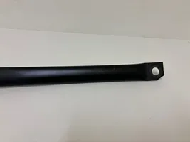 BMW 1 E81 E87 Kita variklio skyriaus detalė 7167644