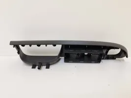 Volkswagen PASSAT B6 Front door interior handle trim 3C1867171B