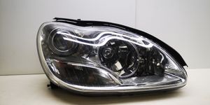 Mercedes-Benz S W220 Lampa przednia A2208202461