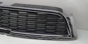 Chevrolet Captiva Grille calandre supérieure de pare-chocs avant 95136397