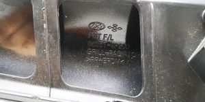 Hyundai i20 (PB PBT) Etupuskurin ylempi jäähdytinsäleikkö 863514P500