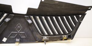 Mitsubishi Outlander Front bumper upper radiator grill 7450A037ZZ