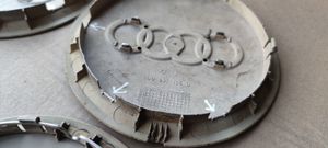 Audi A4 S4 B5 8D Borchia ruota originale 8D0601165D