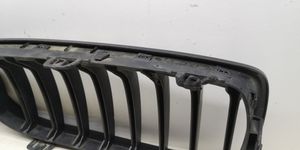 BMW 4 F32 F33 Maskownica / Grill / Atrapa górna chłodnicy 7294813