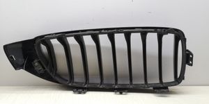 BMW 4 F32 F33 Maskownica / Grill / Atrapa górna chłodnicy 7294813